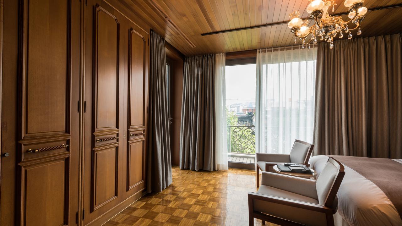 โพนุม 1957 ฮันอก แอนด์ บูทิก Hotel โซล ภายนอก รูปภาพ